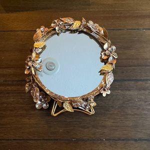 Golden flower mirror!